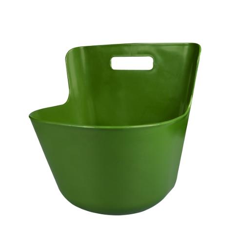 Žlaby na vodu a krmivo pro koně, ovce, skot a ostatní zvířata