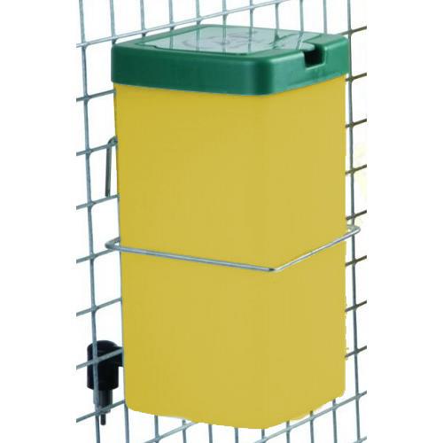 Napáječky pro králíky